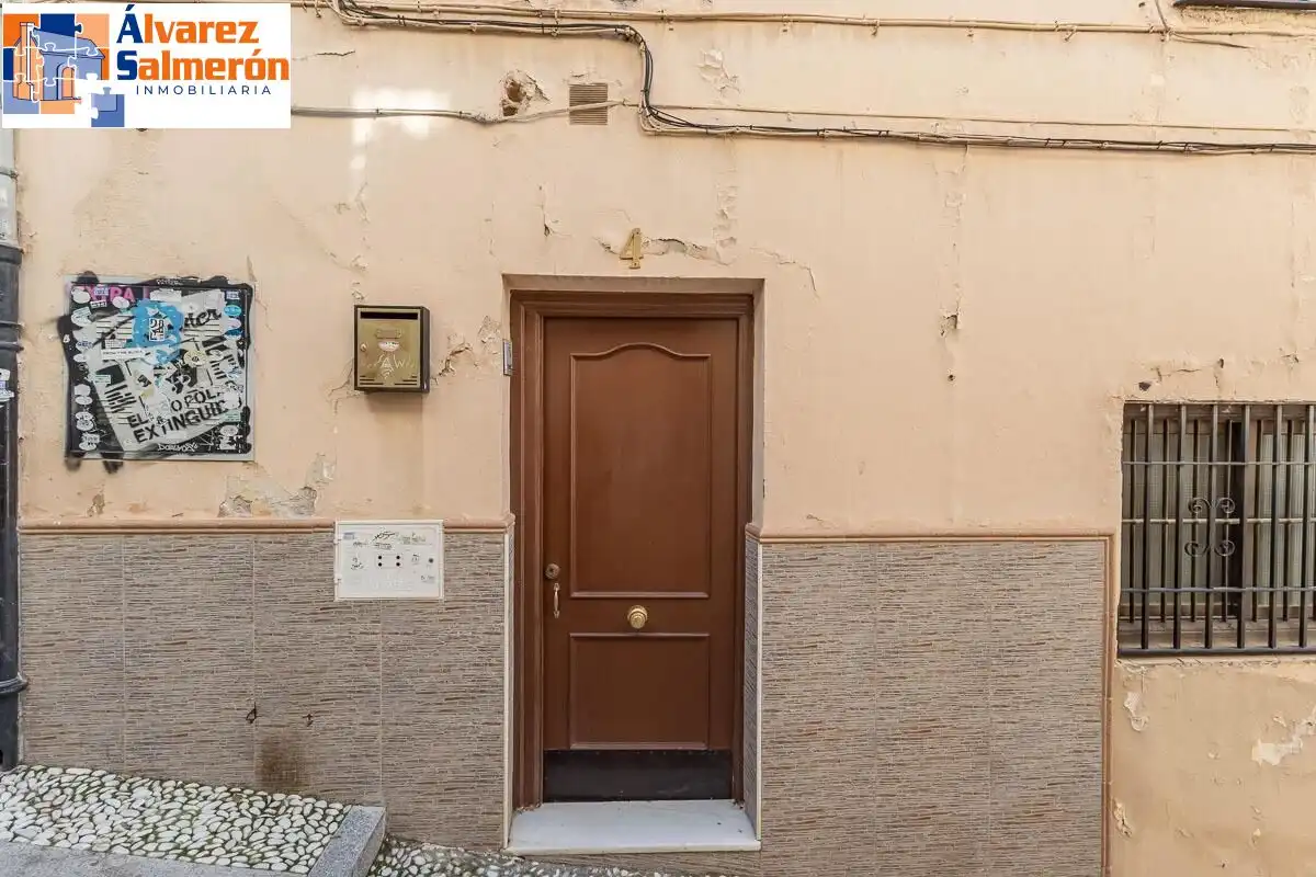 Vista exterior de Piso en venta en Centro