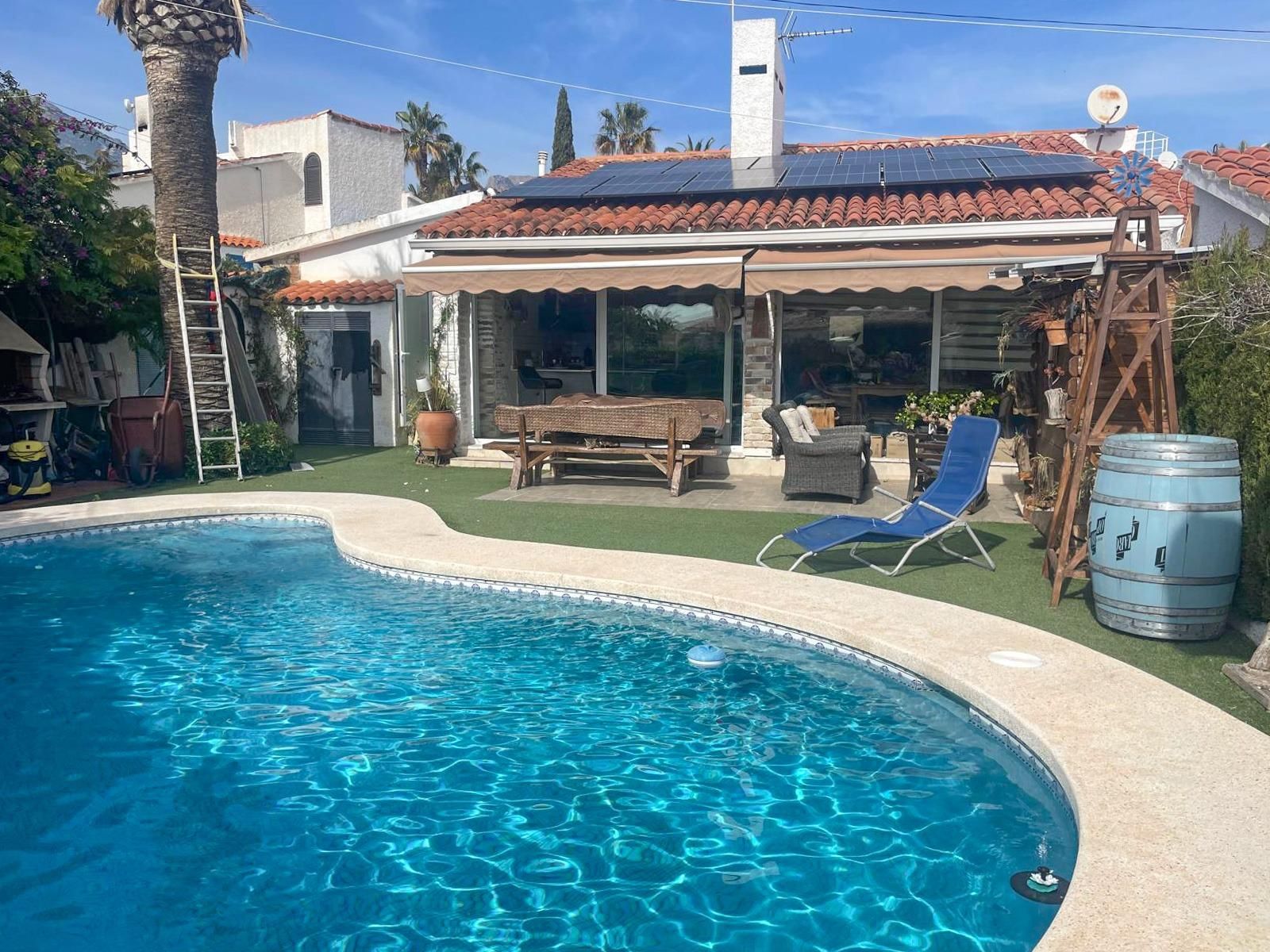 Swimming pool of House or chalet for sale in La Nucia  with Air Conditioner, Heating and Private garden
