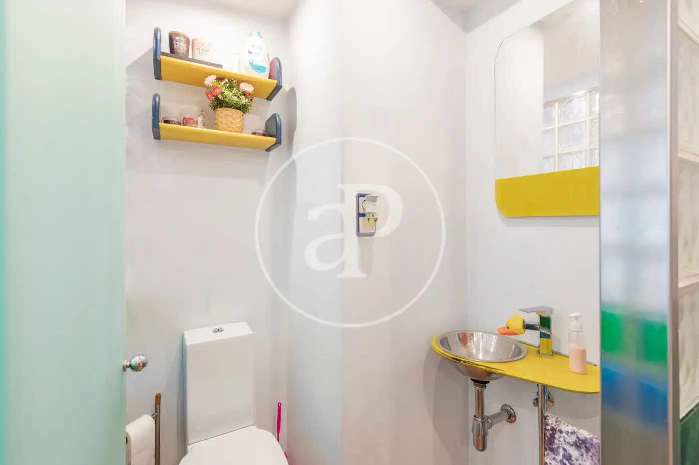 Baño de Casa adosada en venta en San Sebastián de los Reyes con Aire acondicionado, Calefacción y Jardín privado