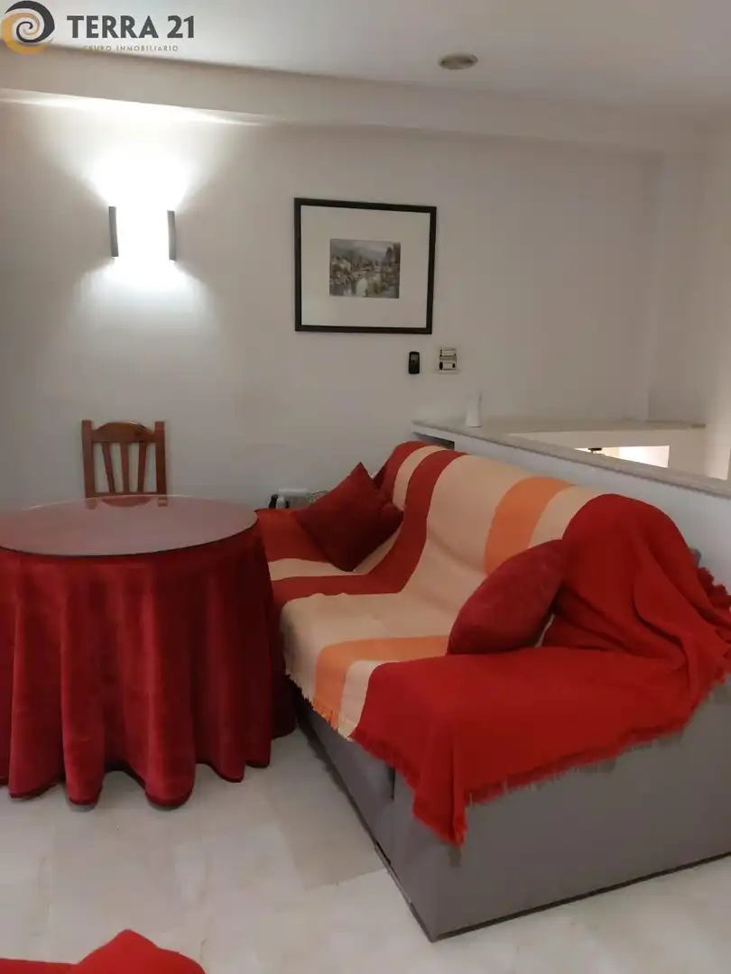 Sala de estar de Dúplex de alquiler en Jaén con Aire acondicionado, Amueblado y Balcón