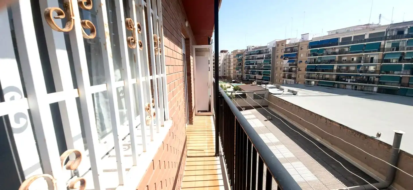 Terrassa de Pis de lloguer en Valencia amb Aire condicionat, Terrassa i Moblat
