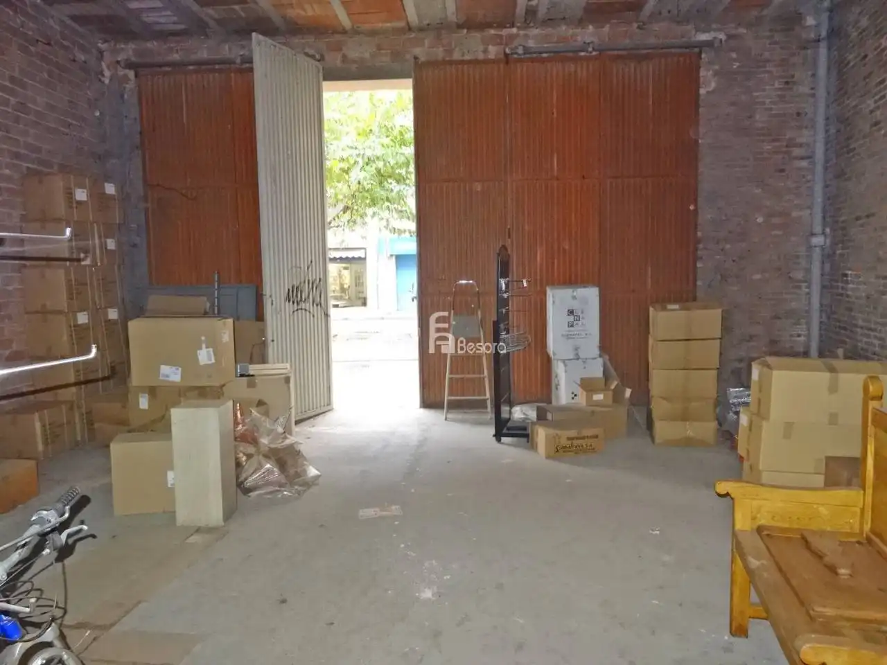 Gewerbefläche zum Verkauf in Calle ramon y cajal, imagen 2