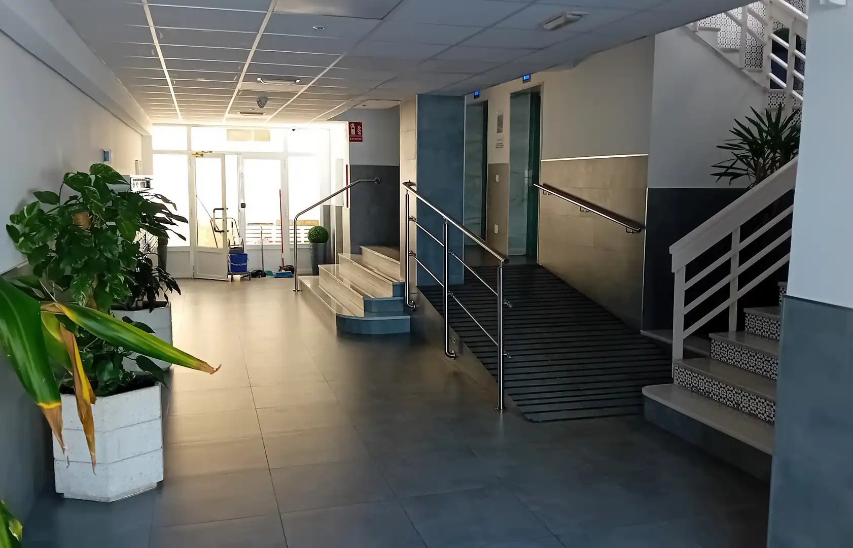 Apartamento en venta en Roquetas de Mar con Terraza, Amueblado y Horno