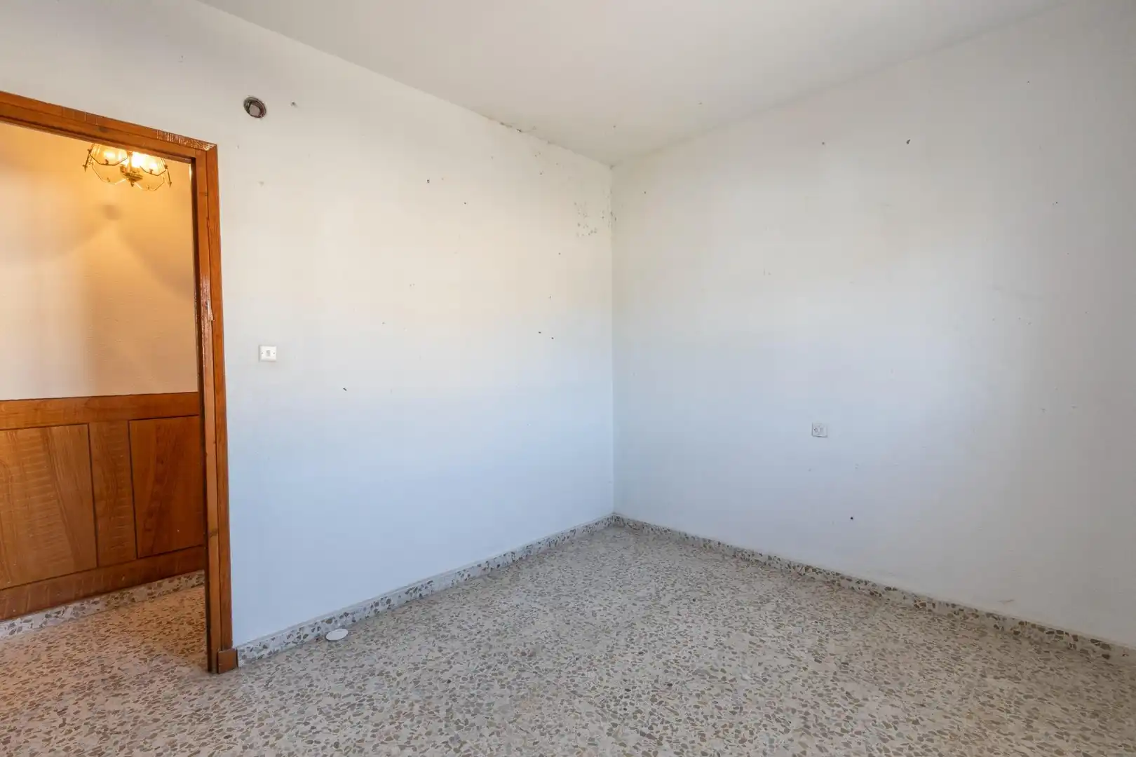 Buildings for sale in La Zubia