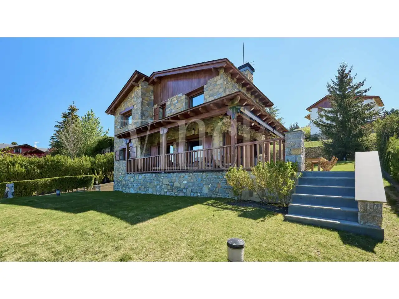 Houses for rent in Calle ESCOMELLES, Fontanals de Cerdanya