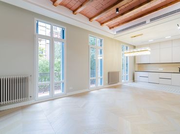Wohnung mit Aufzug zum Verkauf in Carrer de València