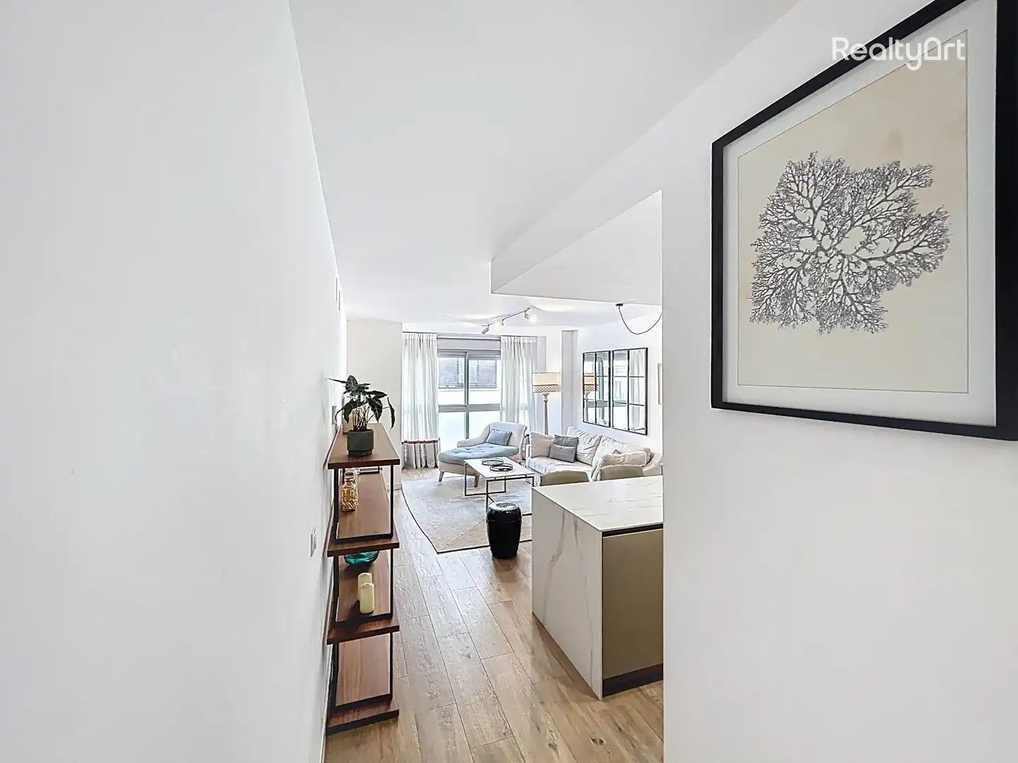 Living room of Flat for sale in Sevilla  with Air Conditioner and Furnished