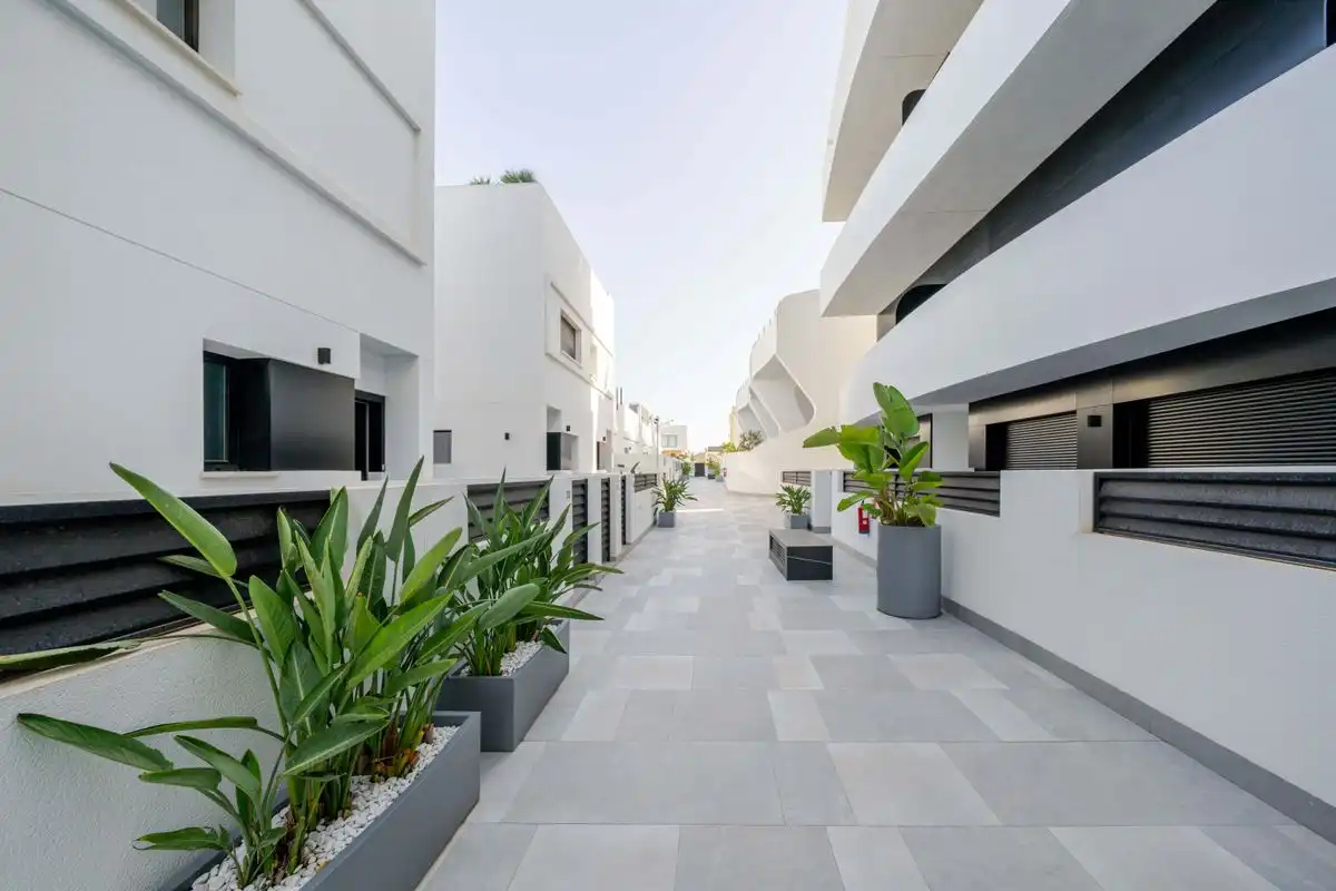 Terrassa de Dúplex en venda en Guardamar del Segura amb Aire condicionat, Calefacció i Jardí privat