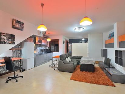 Living room of Loft for sale in Ronda  with Terrace and Furnished