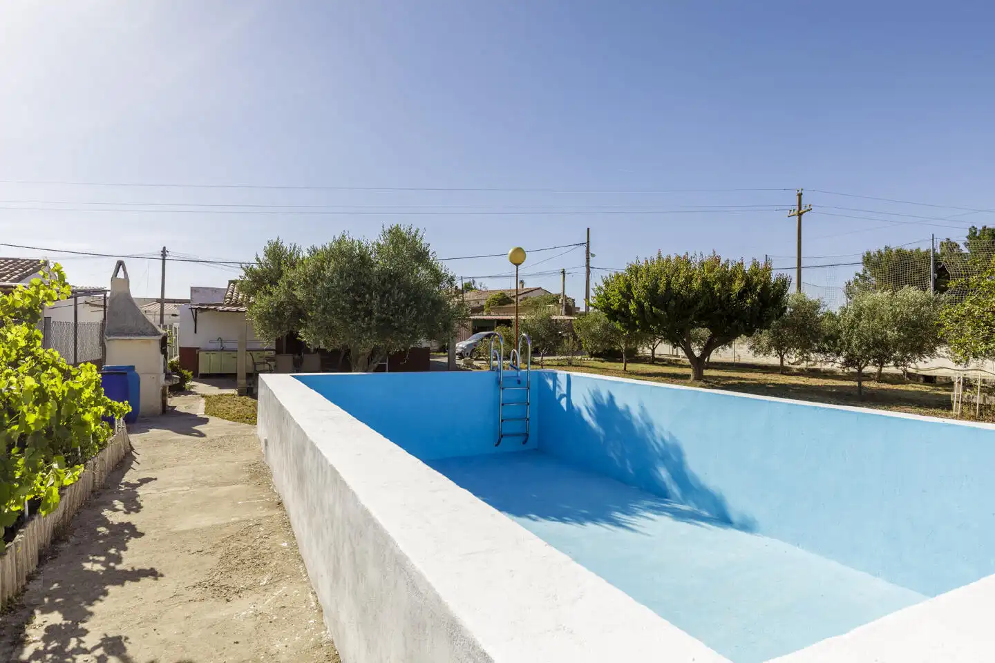 Piscina de Casa o xalet en venda en Zaragoza