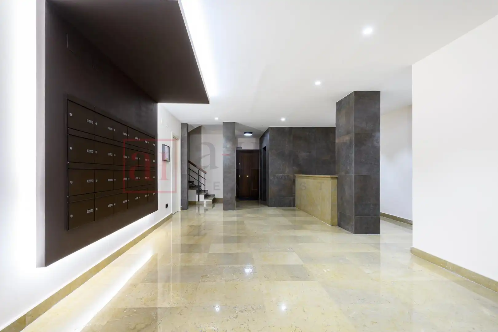 Piso en venta en Barcelona con Aire acondicionado, Calefacción y Balcón