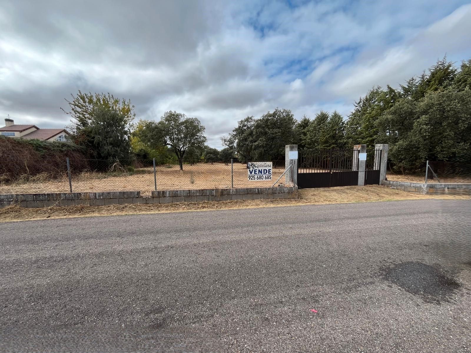 Residential for sale in San Román de los Montes