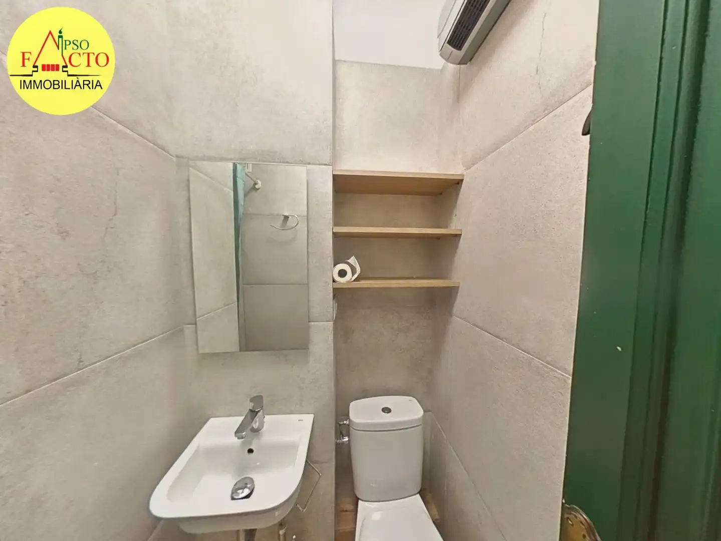 Baño de Piso en venta en Girona con Aire acondicionado, Calefacción y Parquet