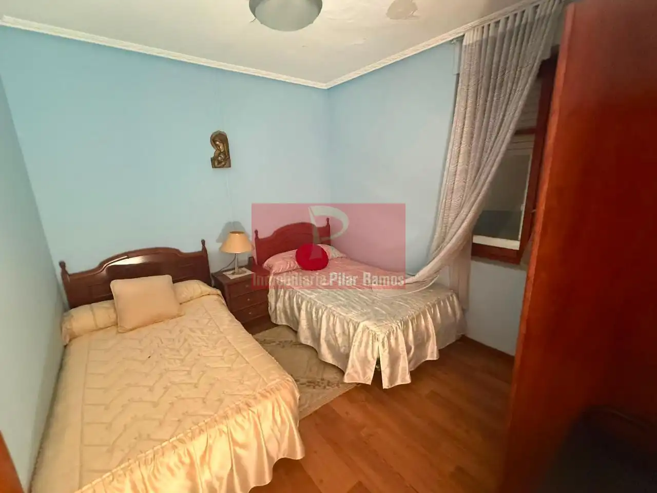 Dormitori de Casa o xalet en venda en Santa Marina del Rey amb Calefacció, Jardí privat i Moblat