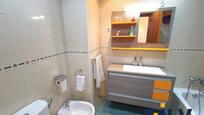 Bany de Pis en venda en Santurtzi  amb Calefacció, Terrassa i Traster