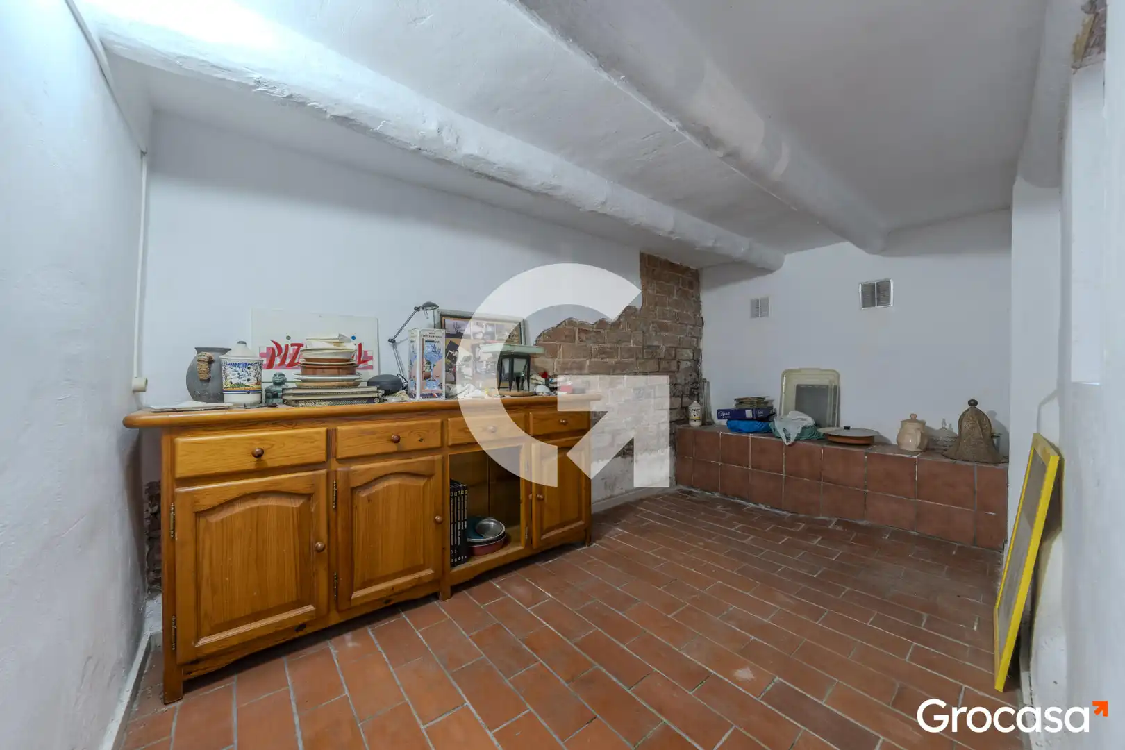 Houses for sale in  Barcelona Capital  with Terrace and Balcony