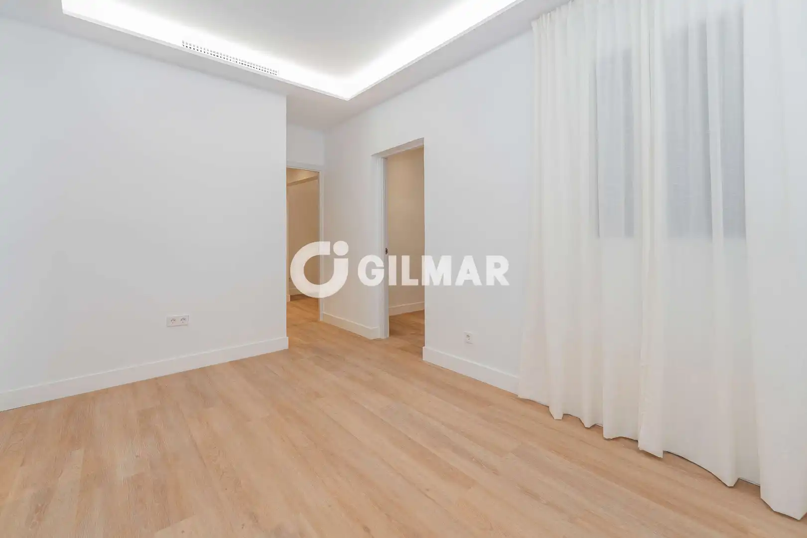 Habitación de Piso en venta en Madrid con Calefacción y Amueblado
