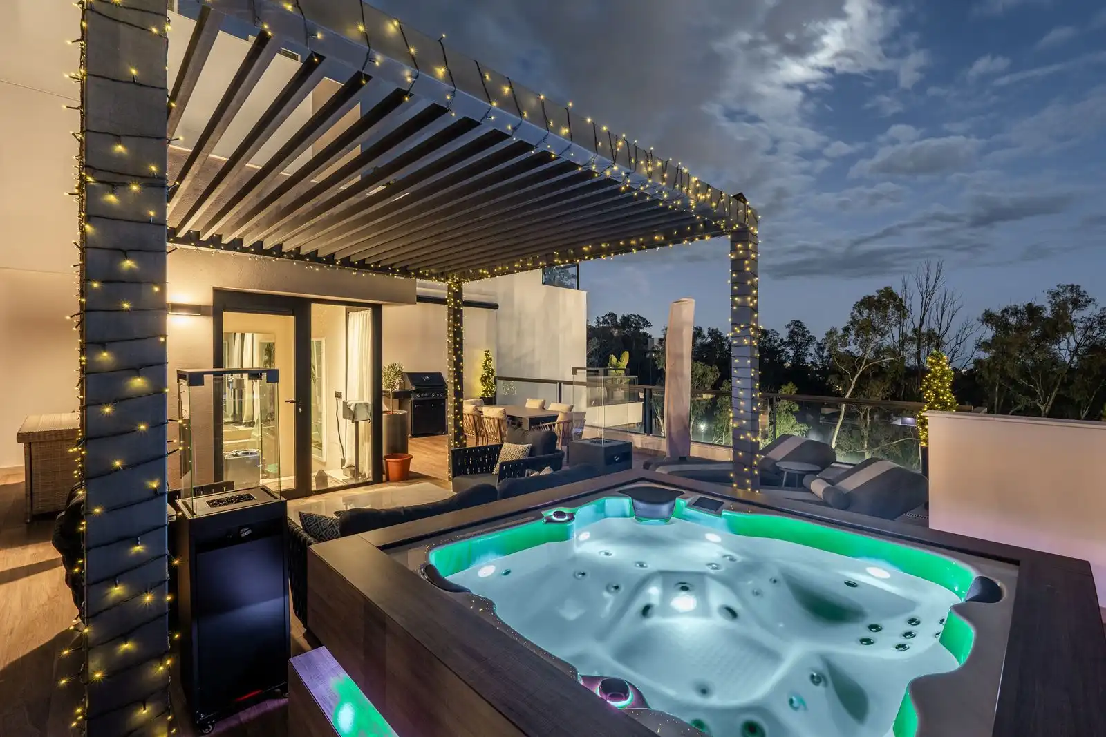 Apartment mit Pool zum Verkauf in Urbanizacion N Andalucia J 9