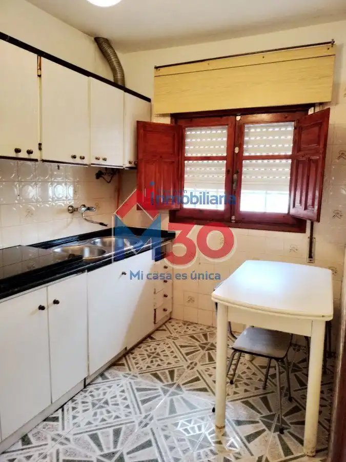 Cocina de Casa o chalet en venta en Santa María Ribarredonda con Terraza