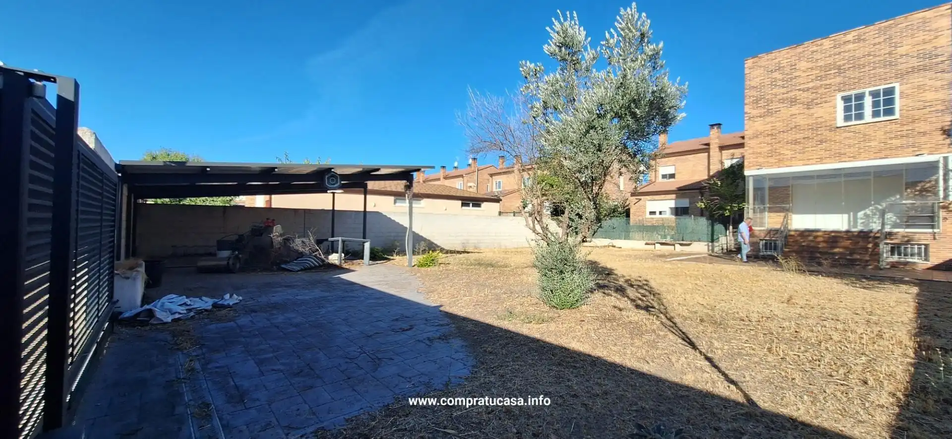 Casa adosada en venta en Calle MISTRAL, Encinillas