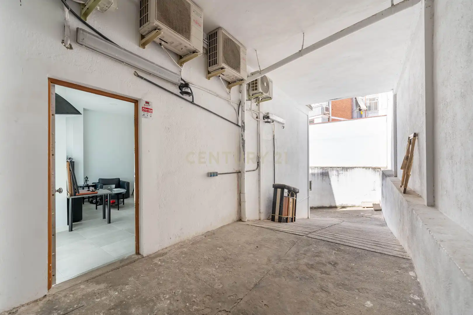 Local en venta en Madrid con Internet