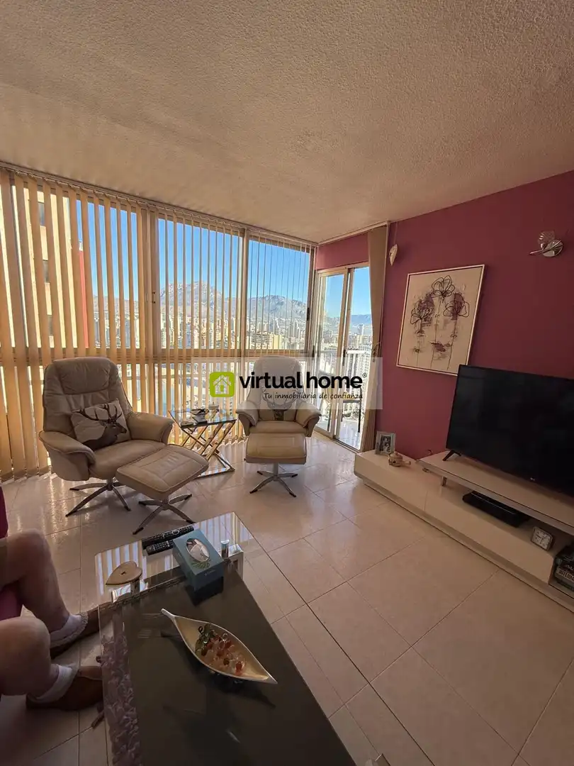 Sala de estar de Piso en venta en Benidorm con Aire acondicionado, Terraza y Amueblado