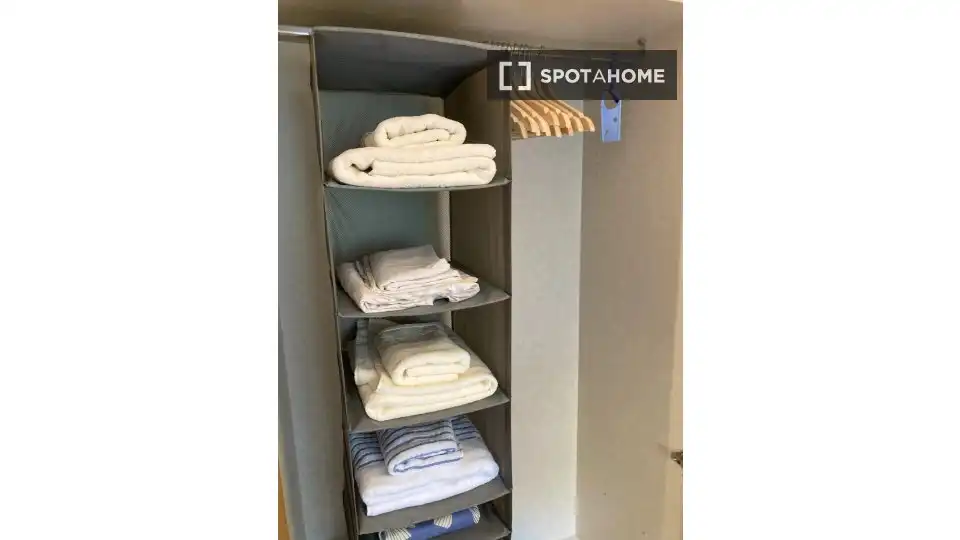 Habitación en Parc d’Europa