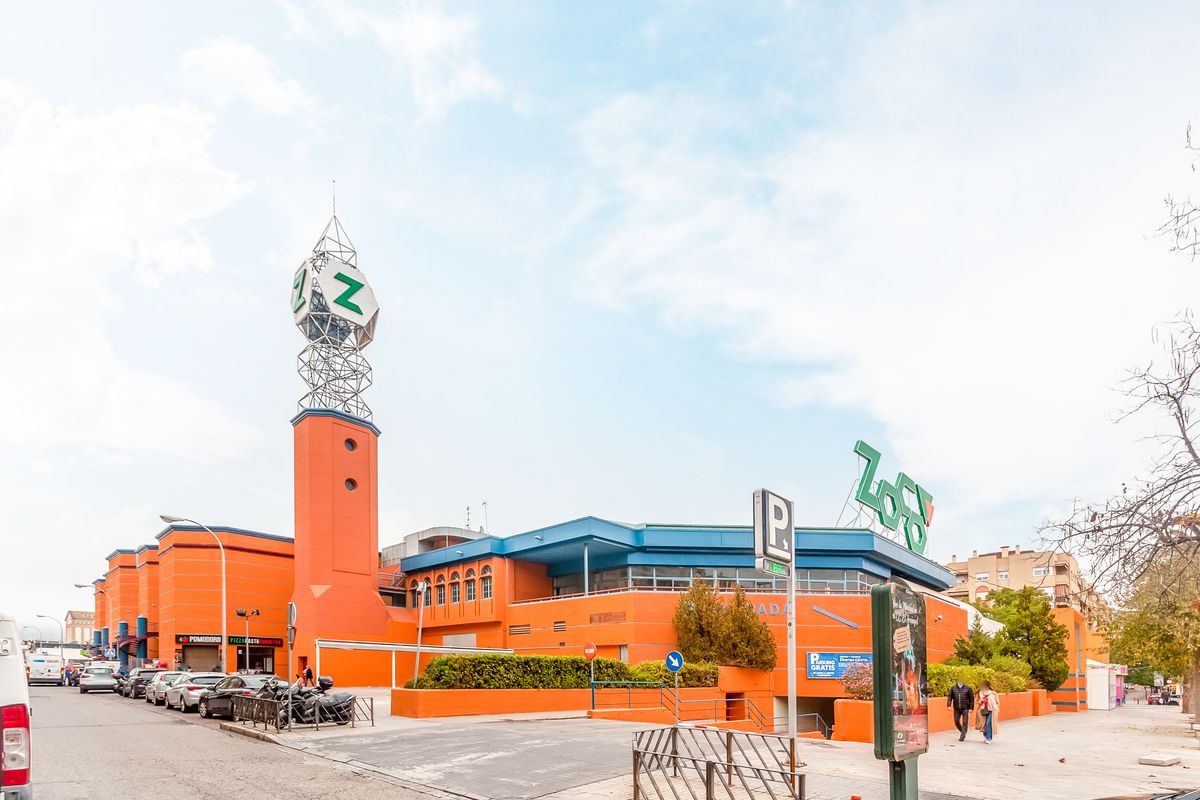 Vista exterior de Local en venda en  Córdoba Capital amb Aire condicionat