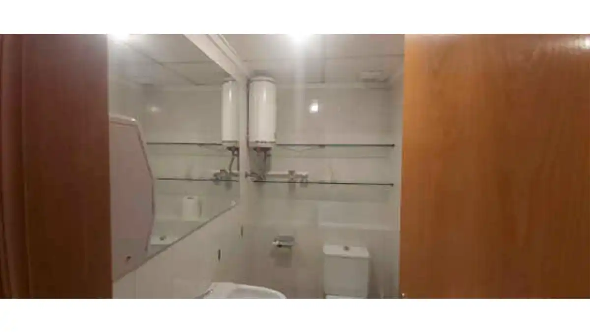 Local en venta en OSCAR ESPLÁ, 4, Ensanche - Diputación