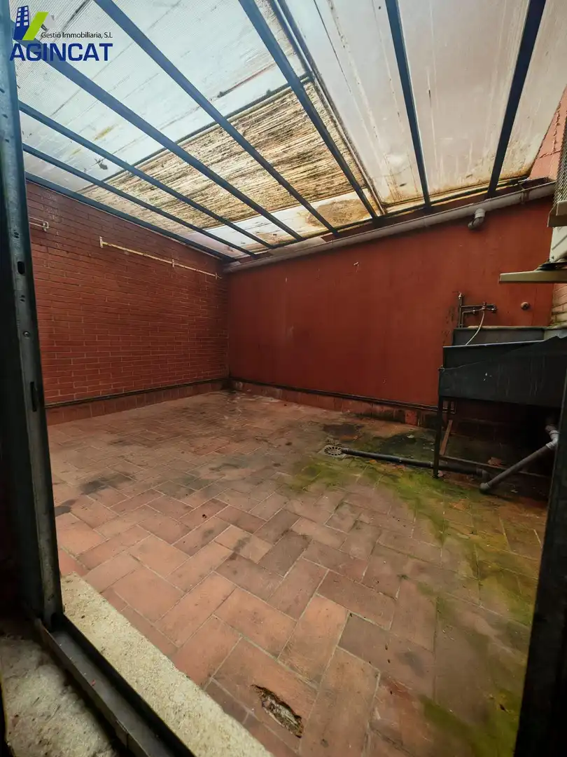 Commercial properties for sale in Carrer de la Palma, Els Merinals
