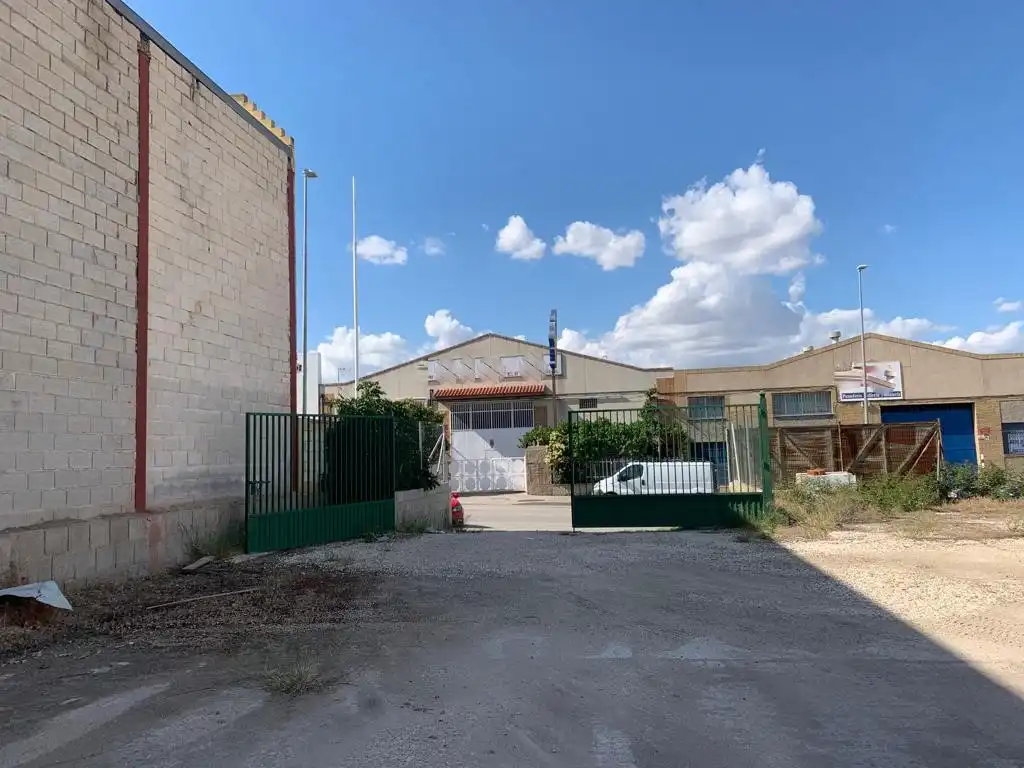 Industrial building for sale in Polígono Los Olivares, imagen 3