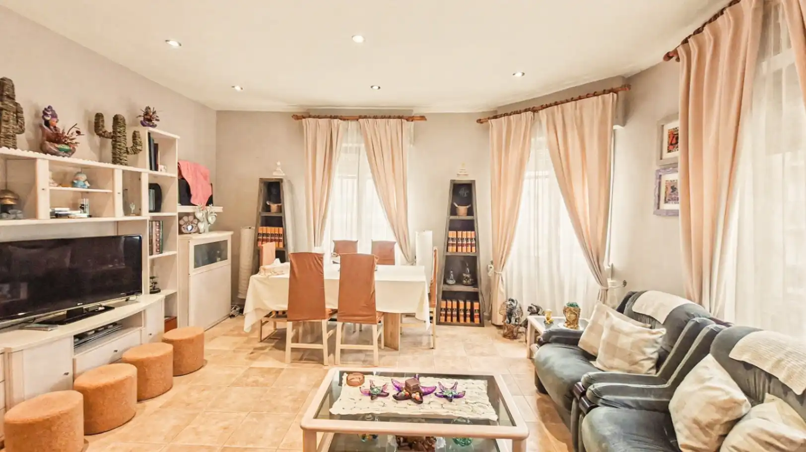 Sala d'estar de Pis en venda en Oliva