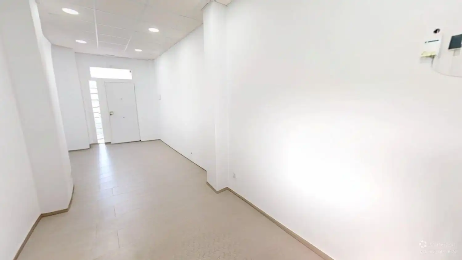 Commercial properties for sale in Sevilla  with Air Conditioner