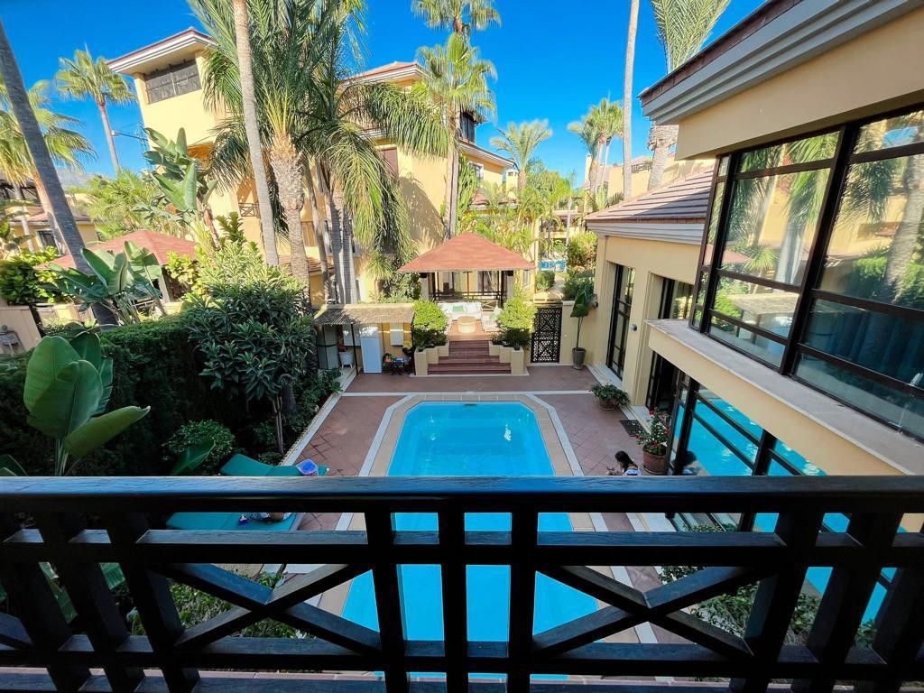 Piscina de Casa o xalet de lloguer en Marbella amb Aire condicionat, Jardí privat i Terrassa