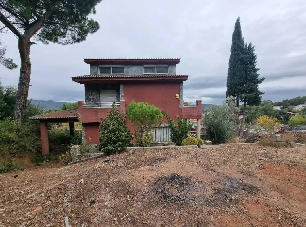 Exterior view of Houses for sale in Sant Llorenç Savall  with Terrace and Storage room