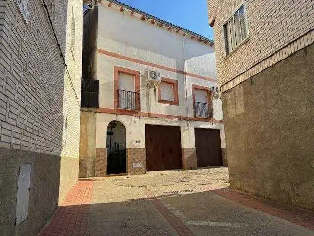 Vista exterior de Casa o chalet en venta en Montehermoso