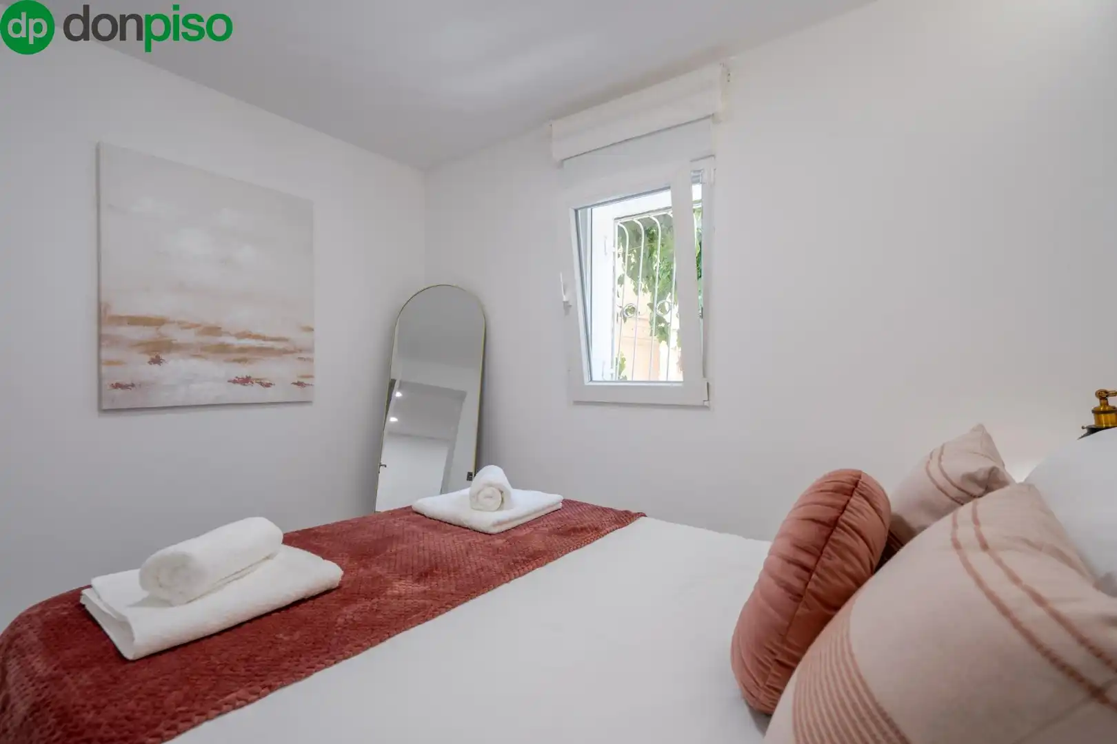 Piso en venta en Avenida PABLO PICASSO, Barrio de Zaidín