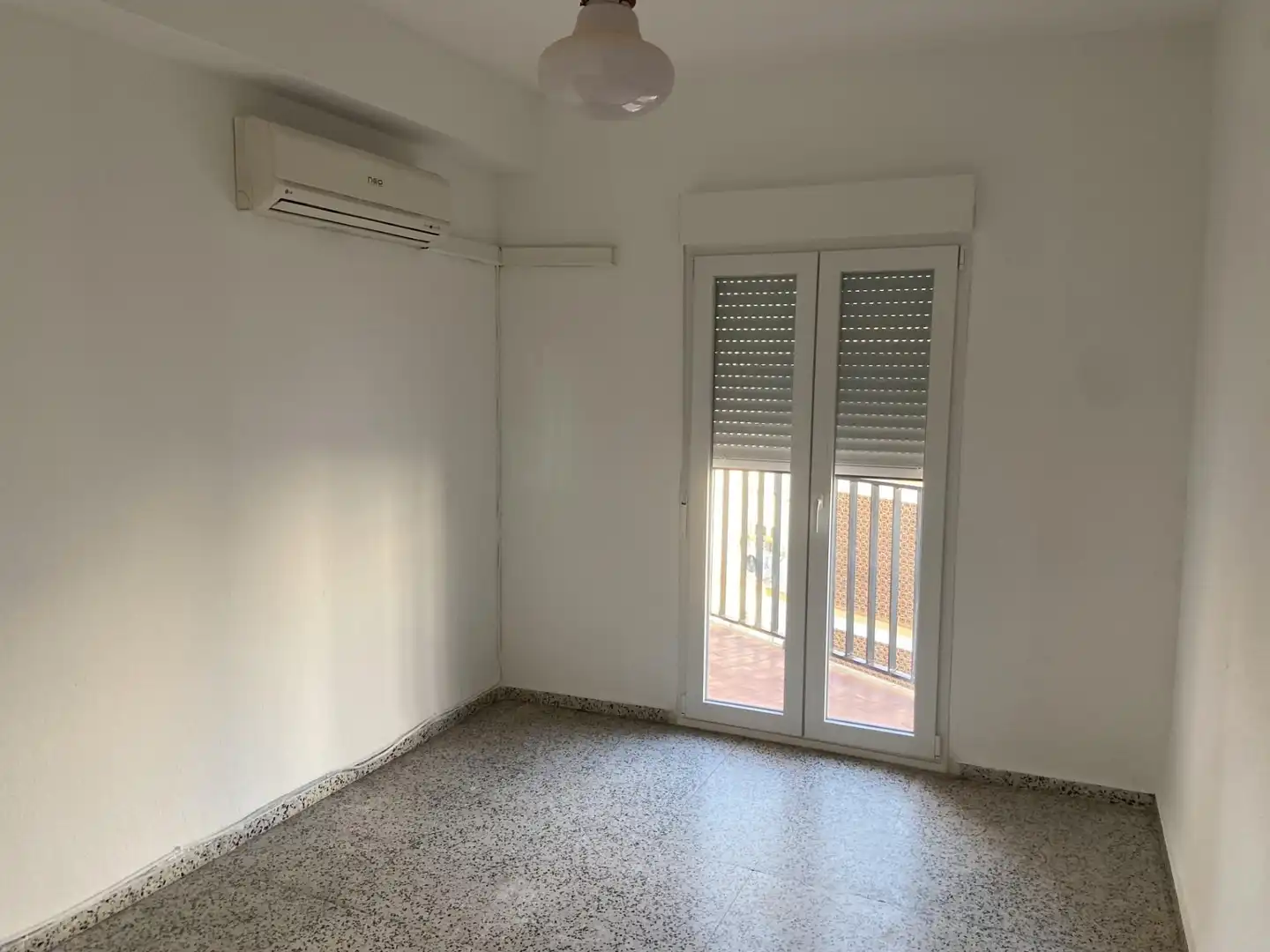 Wohnung zum Verkauf in Avenida ALMOGAVARES, imagen 2