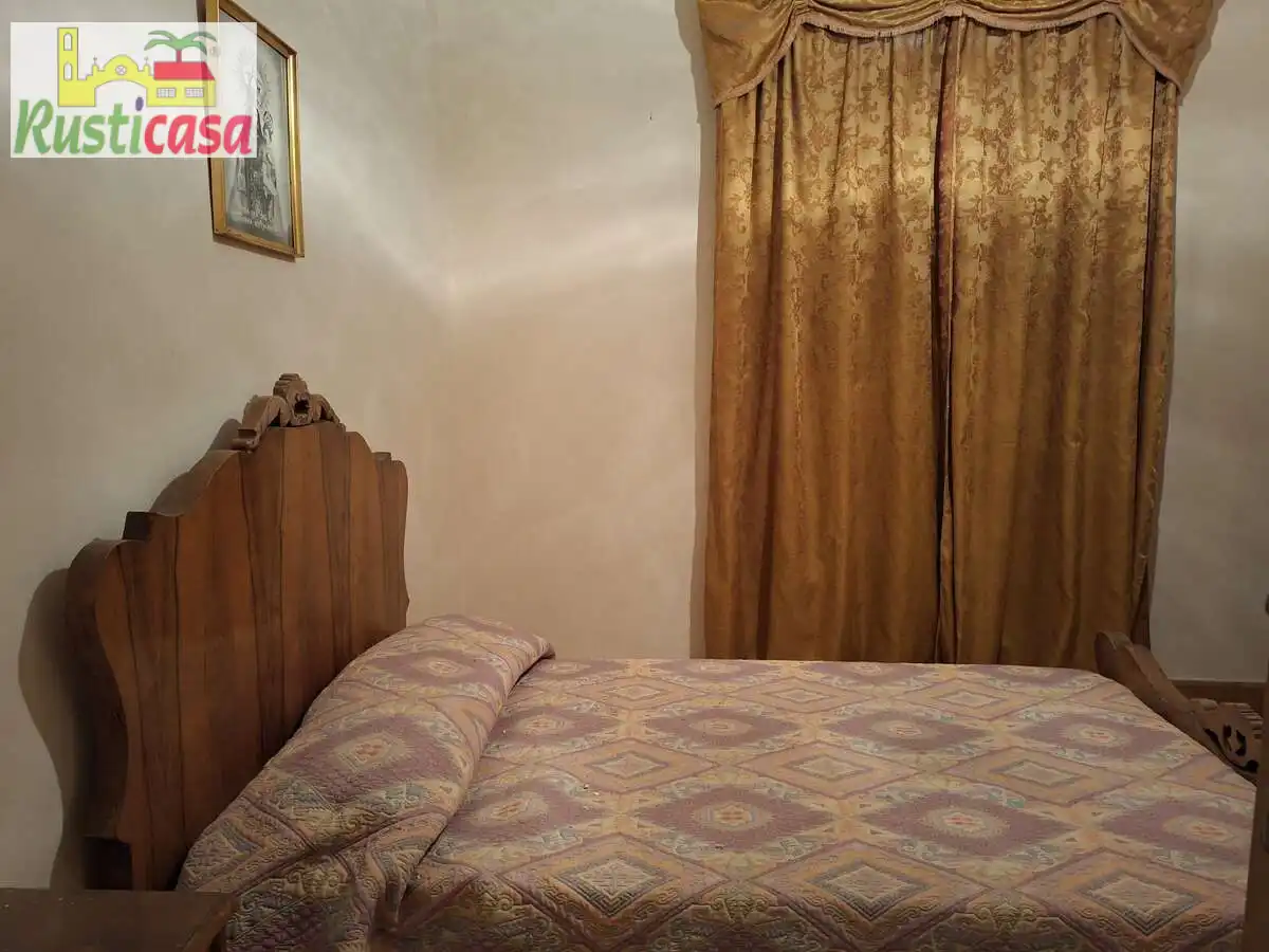 Bedroom of Houses for sale in Bailén  with Terrace, Storage room and Swimming Pool