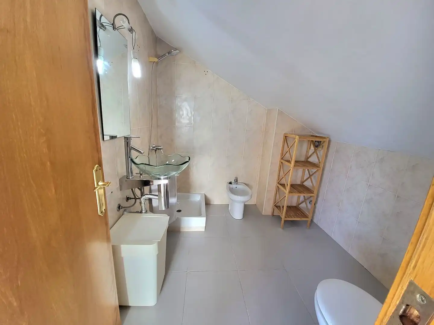 Bany de Casa o xalet en venda en Vidreres amb Jardí privat, Terrassa i Balcó