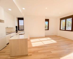 Kitchen of Single-family semi-detached to rent in  Valencia Capital  with Air Conditioner, Heating and Parquet flooring