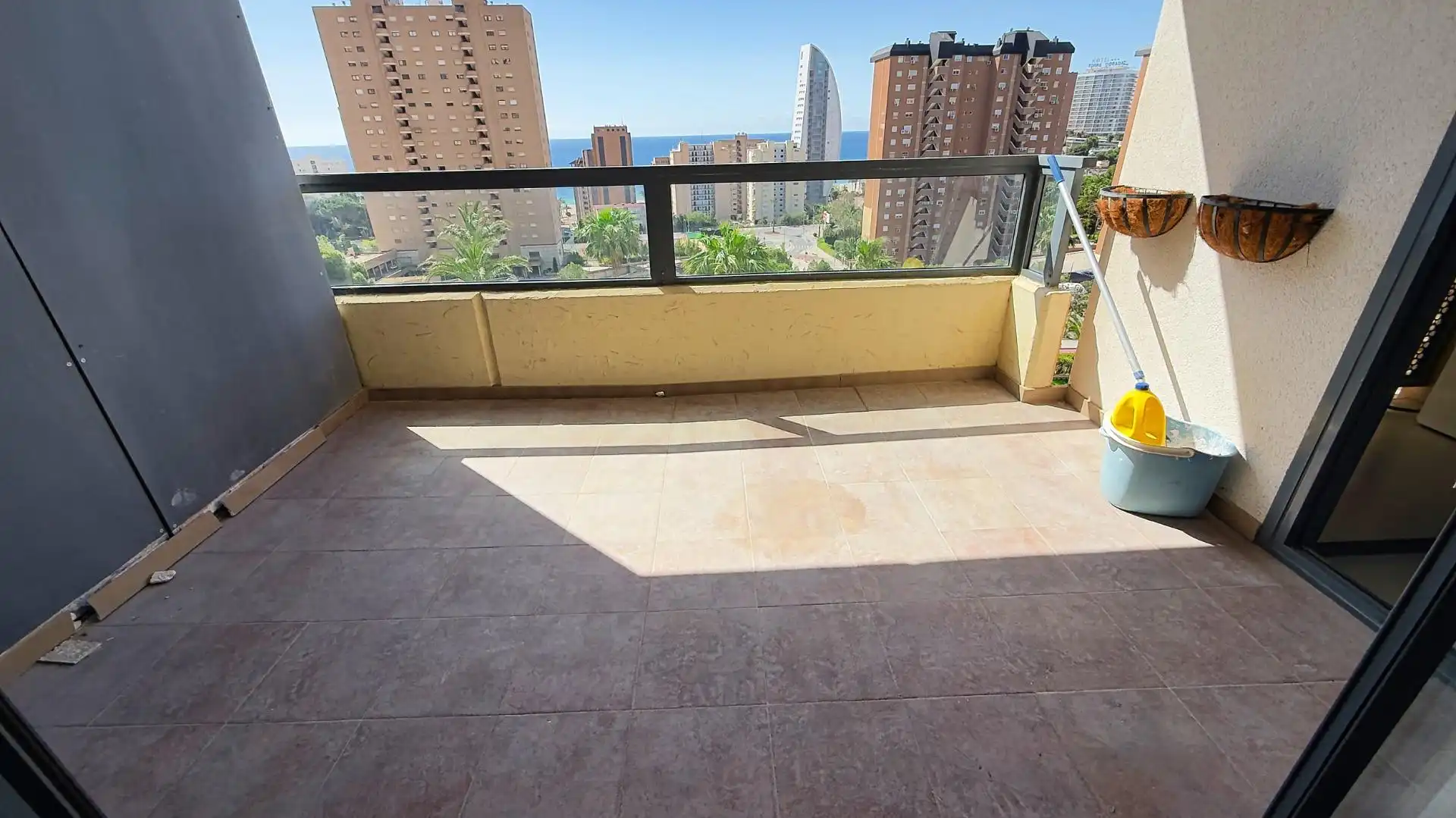 Terrassa de Pis en venda en Benidorm amb Aire condicionat, Jardí privat i Terrassa