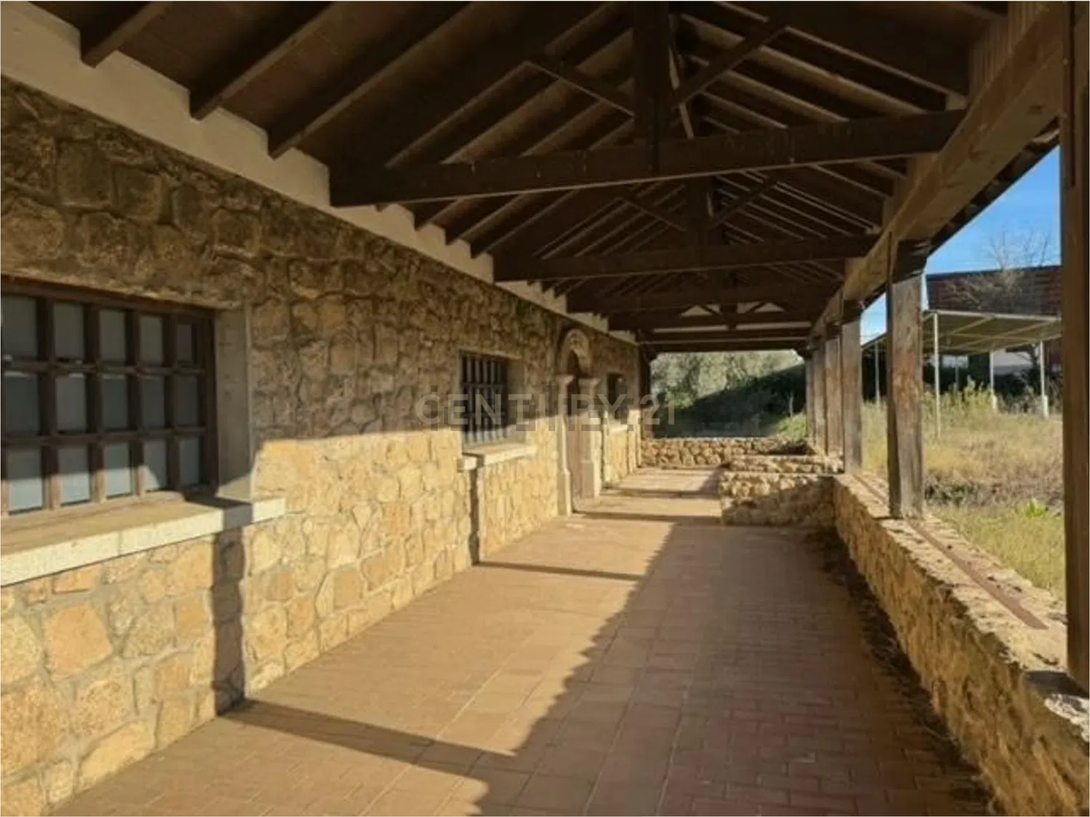 Terraza de Oficina en venta en Madroñera con Terraza