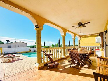 Villa avec piscine à vendre à Carrer JUPITER
