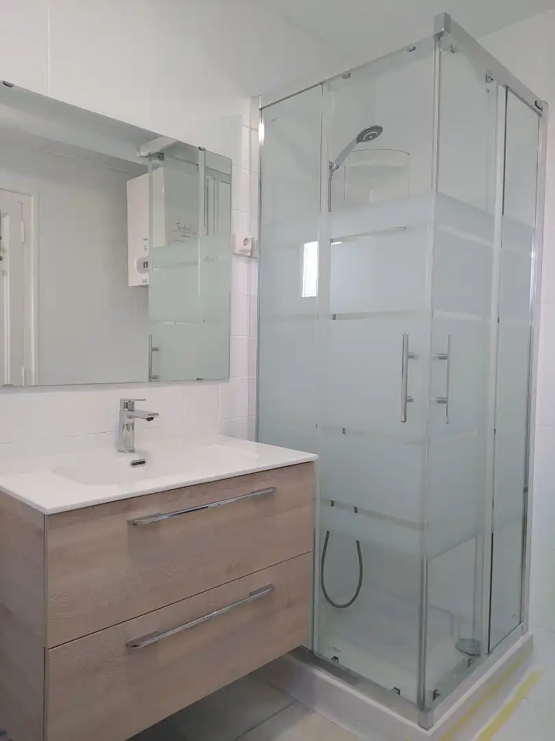 Baño de Piso de alquiler en Zaragoza con Calefacción, Amueblado y Horno
