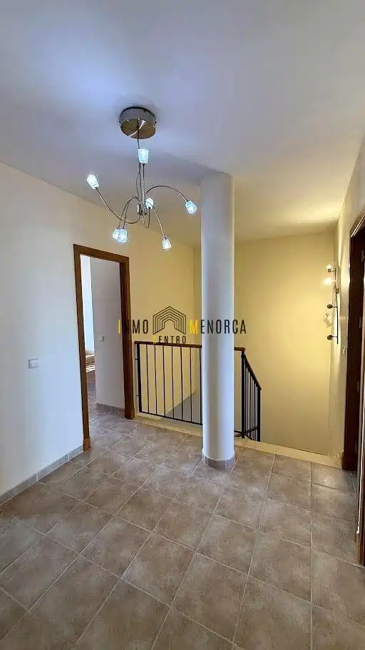 Casa adosada en venda en Es Castell amb Aire condicionat, Jardí privat i Terrassa