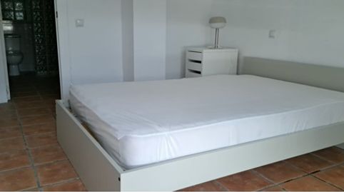 Foto 3 von Wohnung zur Miete in Calle Virgen de Gracia, Goteta, Alicante / Alacant