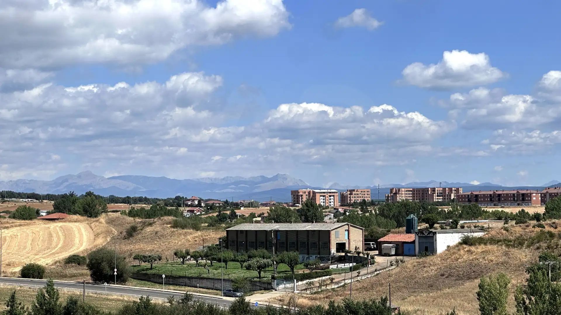 Wohnung zum Verkauf in Villaquilambre mit Heizung