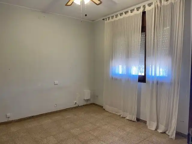 Dormitori de Casa o xalet en venda en Cambrils amb Jardí privat, Terrassa i Alarma