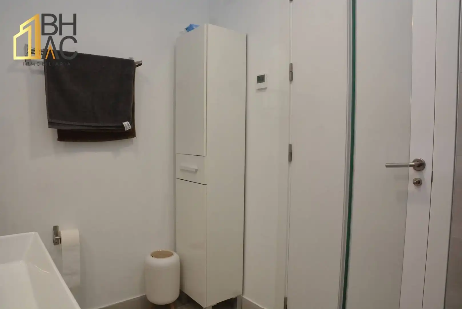 Badezimmer von Dachboden zum Verkauf in Alcalá de Henares mit Klimaanlage, Heizung und Terrasse